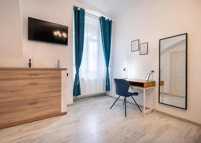 Apartment Historical Townhouse - Hypercenter Cluj-Napoca